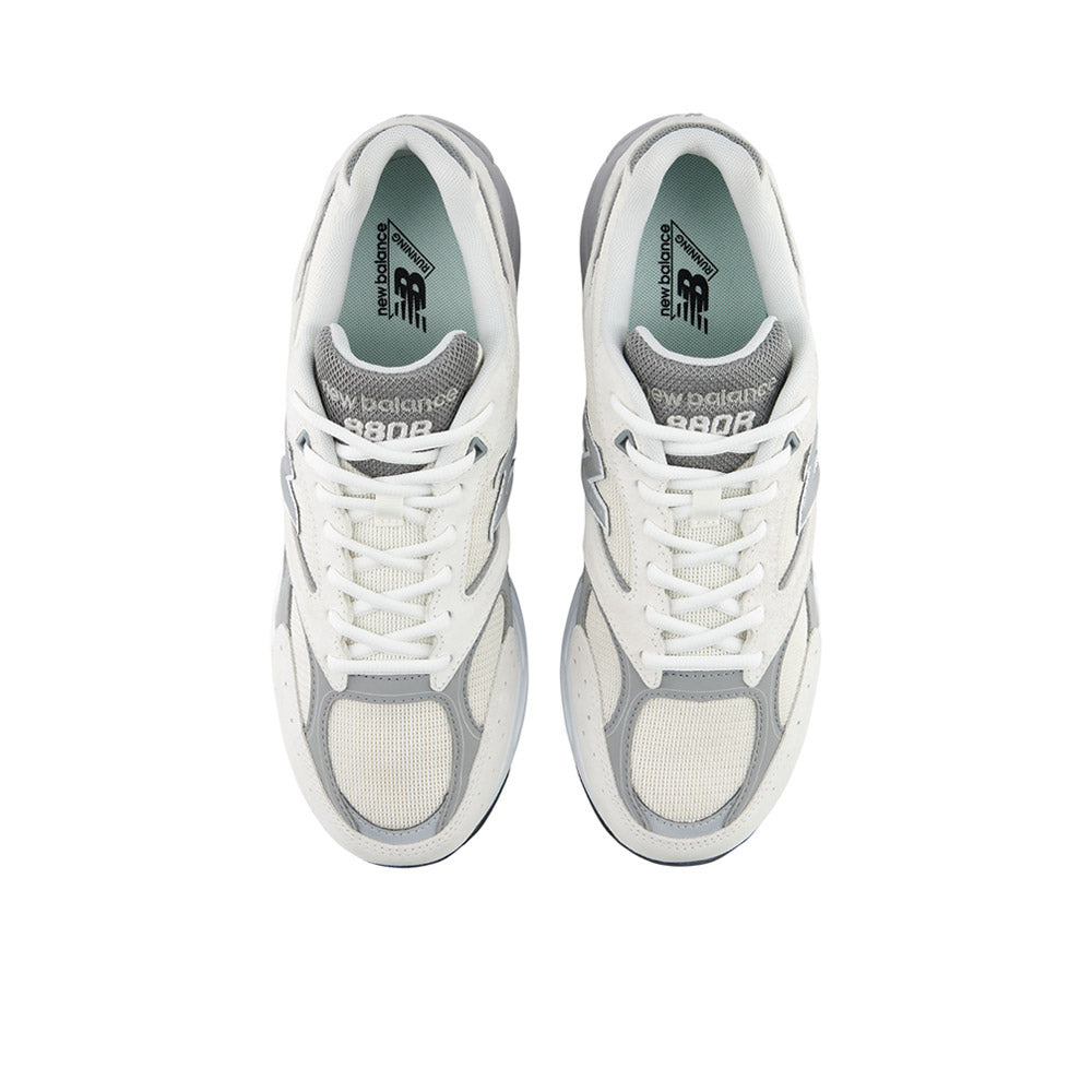 NEW BALANCE 880R รองเท้าลำลองผู้ใหญ่ Supersports Thailand