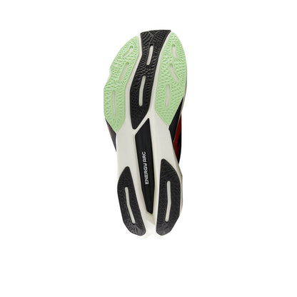 NEW BALANCE FuelCell SuperComp Elite v4 Ekiden รองเท้าวิ่งผู้ชาย