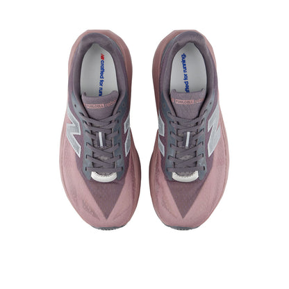 NEW BALANCE FuelCell Rebel v5 รองเท้าวิ่งผู้หญิง