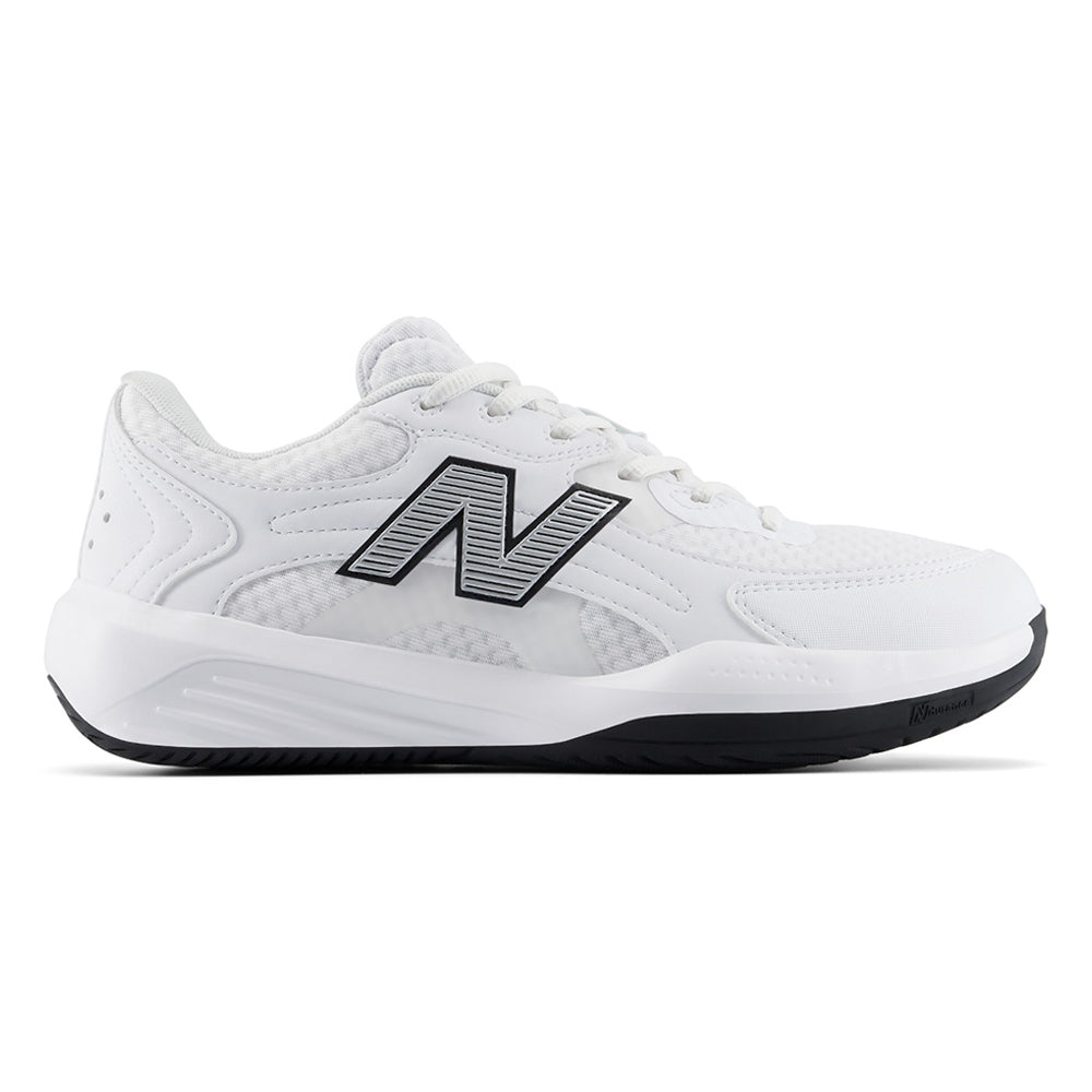 NEW BALANCE 696v7 Women's Tennis Shoes - Supersports Thailand Supersports Thailand