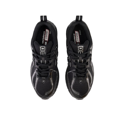 NEW BALANCE 1906R Men's Lifestyle Shoes - Supersports Thailand