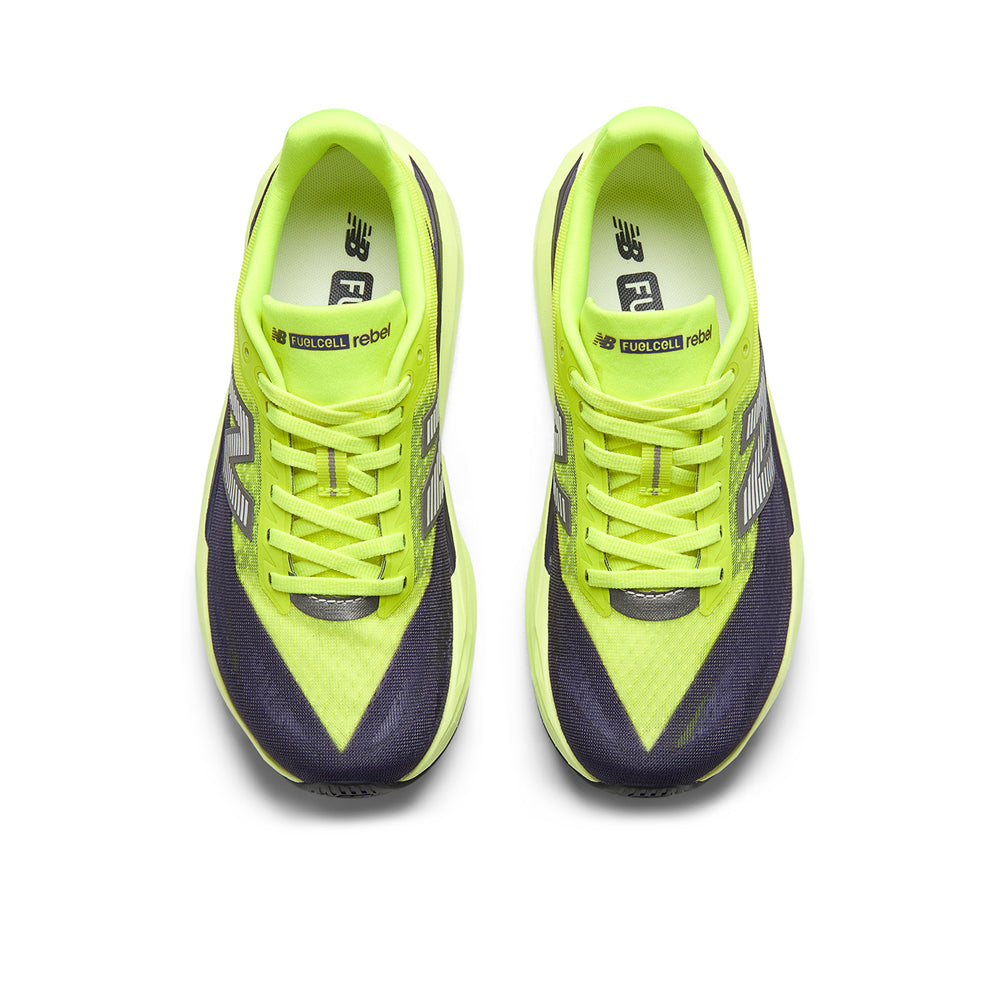 NEW BALANCE FuelCell Rebel v5 รองเท้าวิ่งผู้หญิง