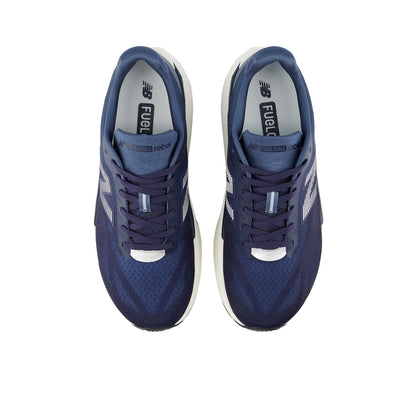 NEW BALANCE FuelCell Rebel v5 รองเท้าวิ่งผู้ชาย
