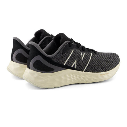 NEW BALANCE Fresh Foam Arishi V4 รองเท้าวิ่งผู้ชาย