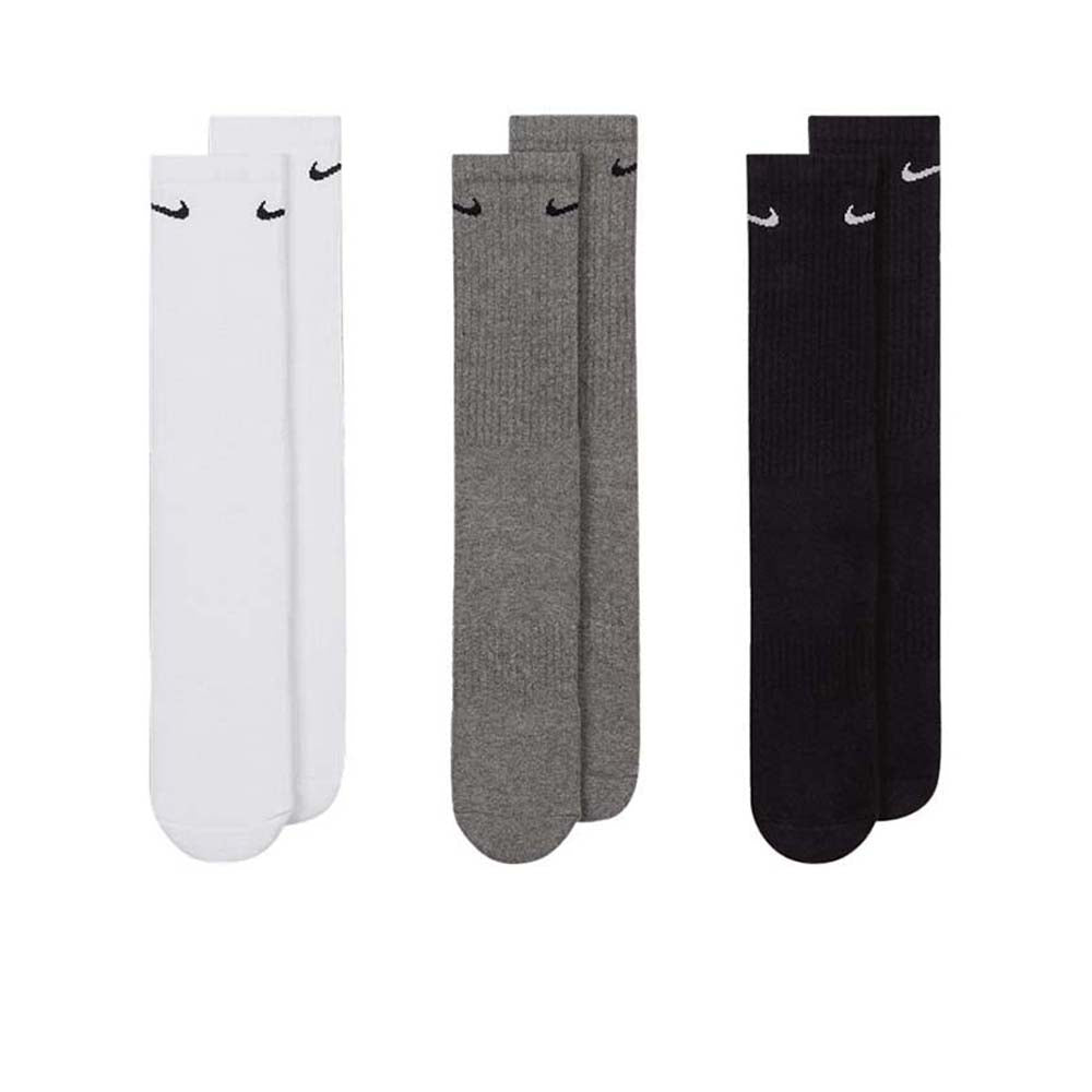 NIKE Everyday Cushioned (แพ็ค 3 คู่) ถุงเท้าออกกำลังกายผู้ชาย