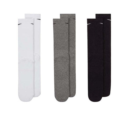 NIKE Everyday Cushioned (แพ็ค 3 คู่) ถุงเท้าออกกำลังกายผู้ชาย