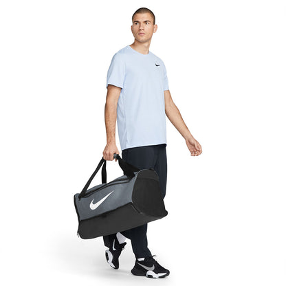 NIKE Brasilia 9.5 Unisex Duffle Bag