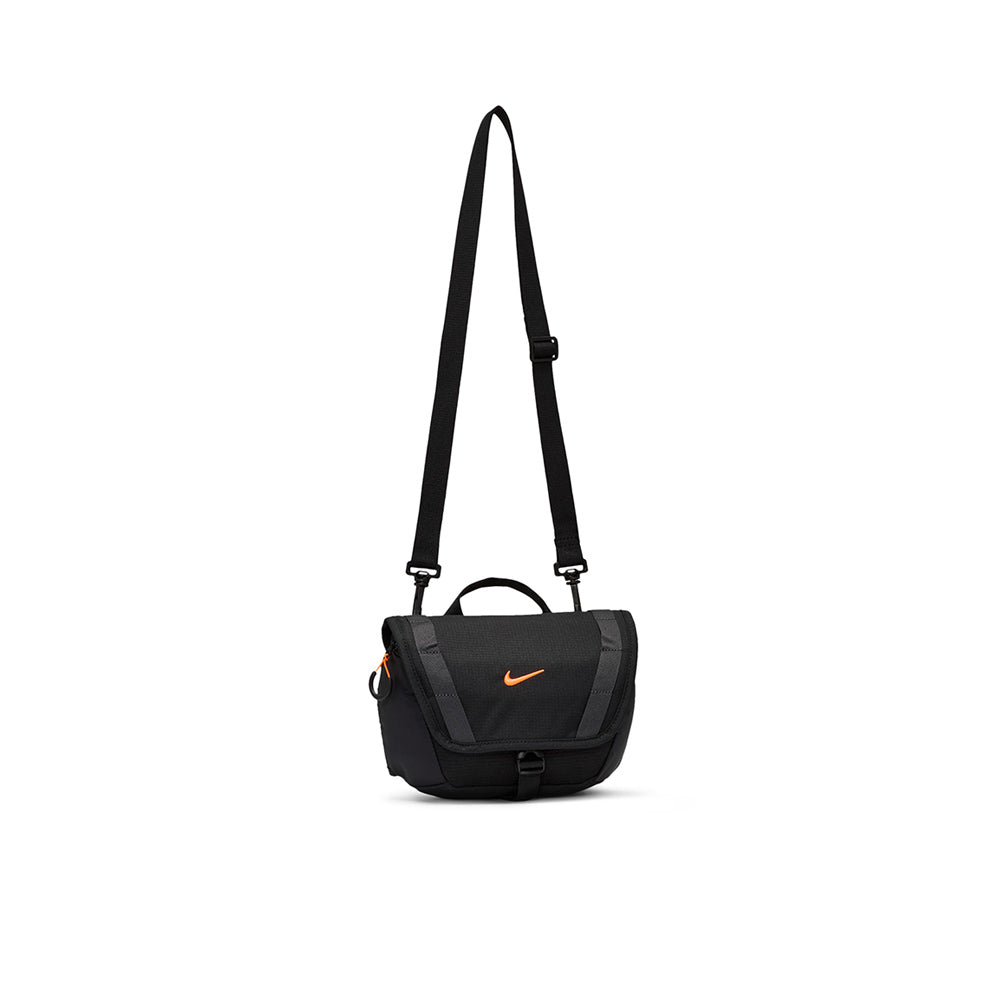 NIKE Hike Unisex Waistpack - Supersports Thailand Supersports Thailand