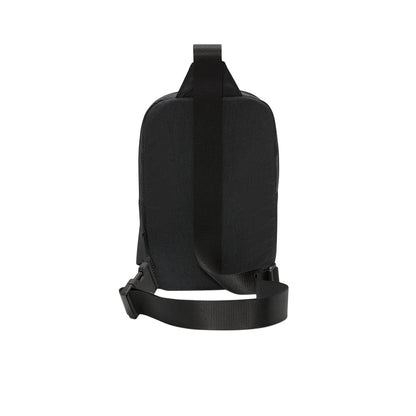 NIKE Aura กระเป๋าสะพายข้างผู้ใหญ่