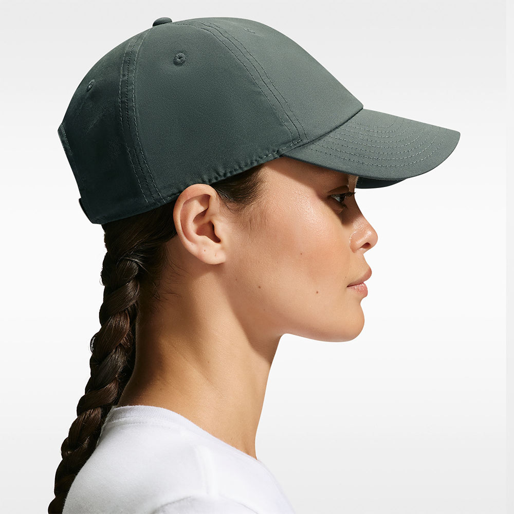 NIKE Dri-FIT Club Unstructured Metal Swoosh หมวกแก๊ปผู้ใหญ่ Supersports Thailand