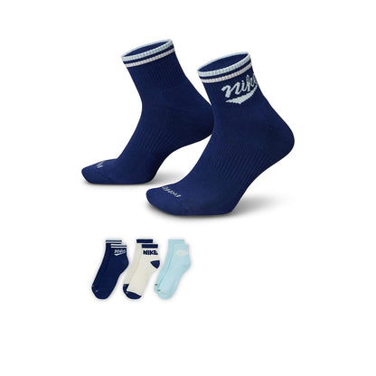 NIKE Everyday Plus Ankle Unisex Socks (3 Pairs)