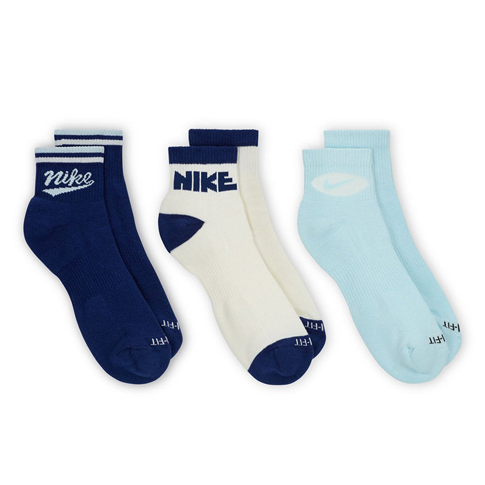 NIKE Everyday Plus Ankle Unisex Socks (3 Pairs)