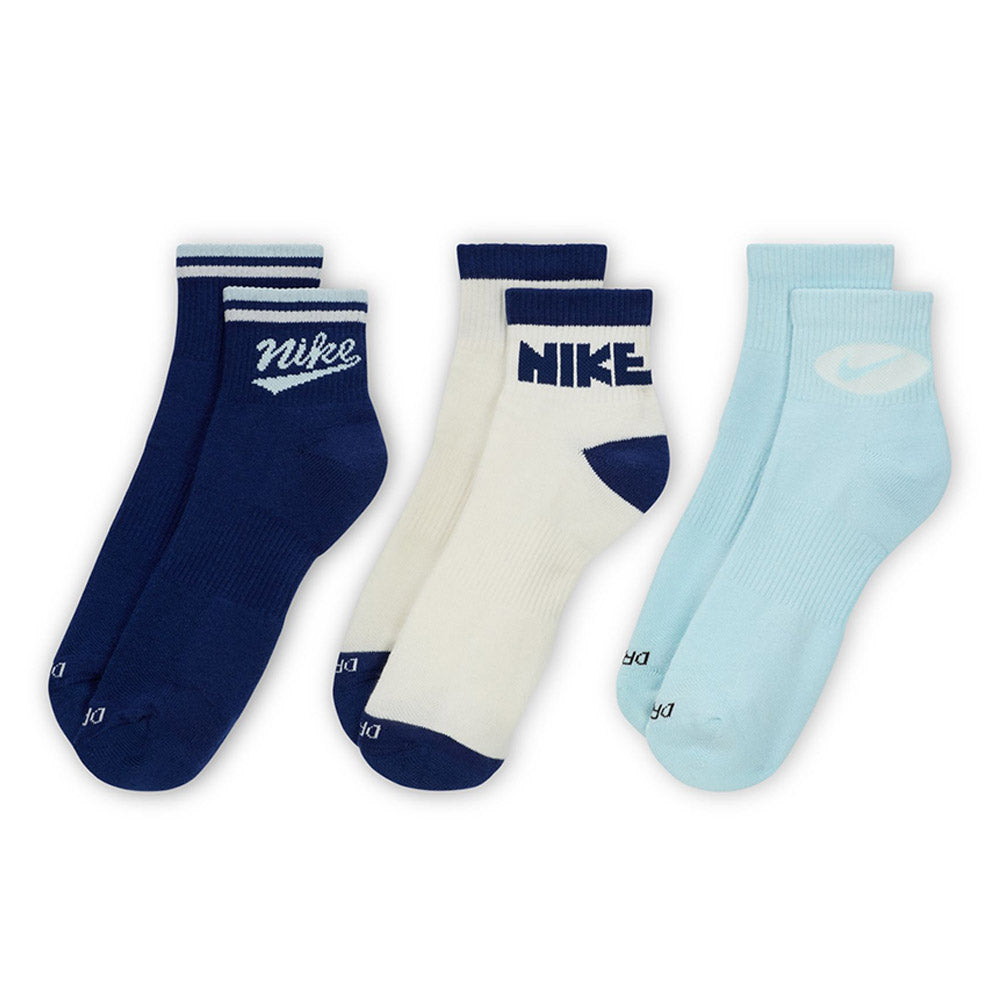 NIKE Everyday Plus Ankle Unisex Socks (3 Pairs)