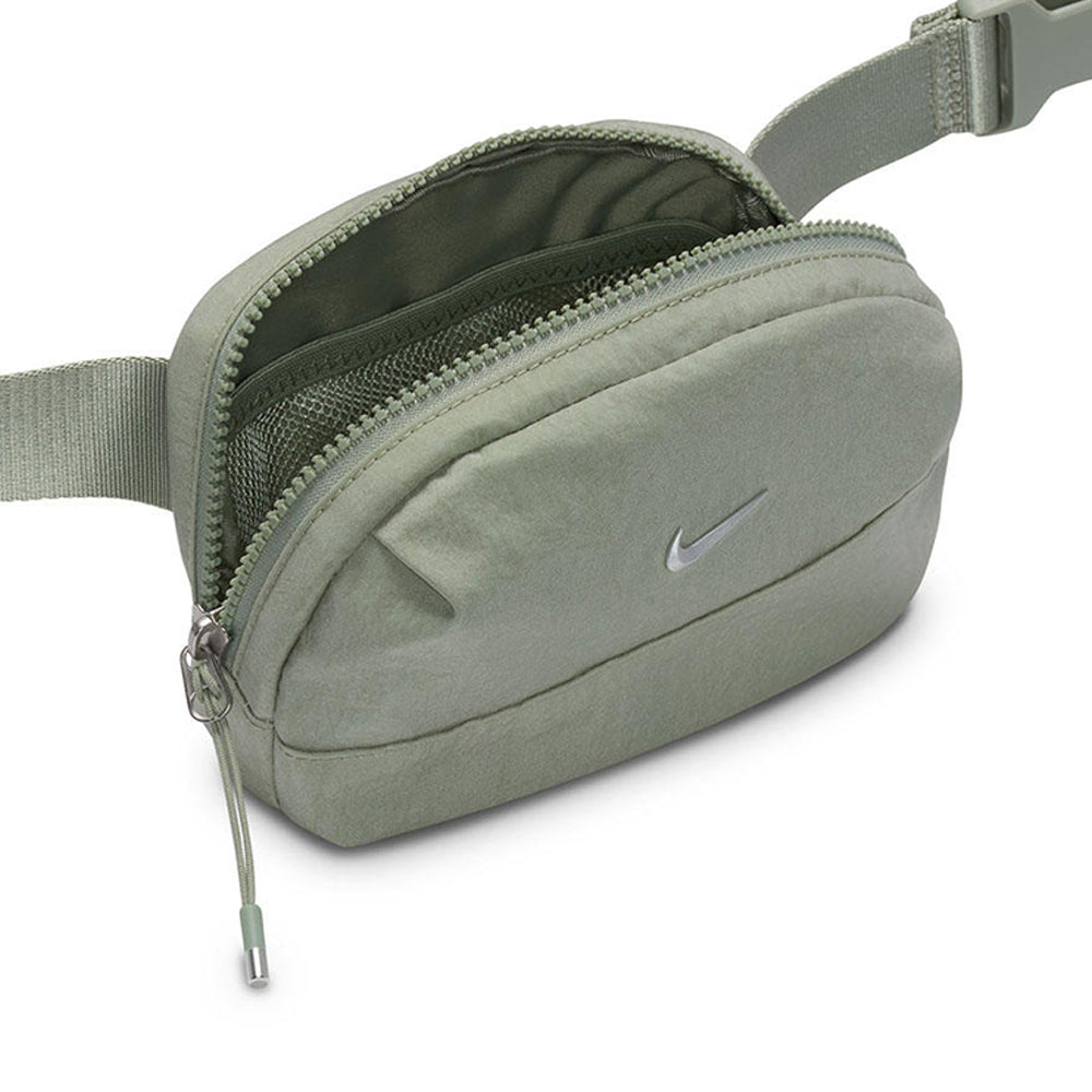 NIKE Aura กระเป๋าสะพายข้างผู้ใหญ่