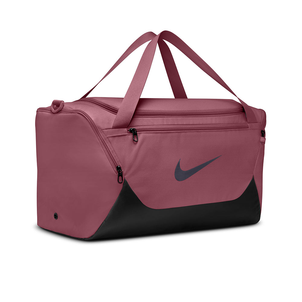 NIKE Brasilia กระเป๋ายิมทรงหมอนผู้ใหญ่ Supersports Thailand