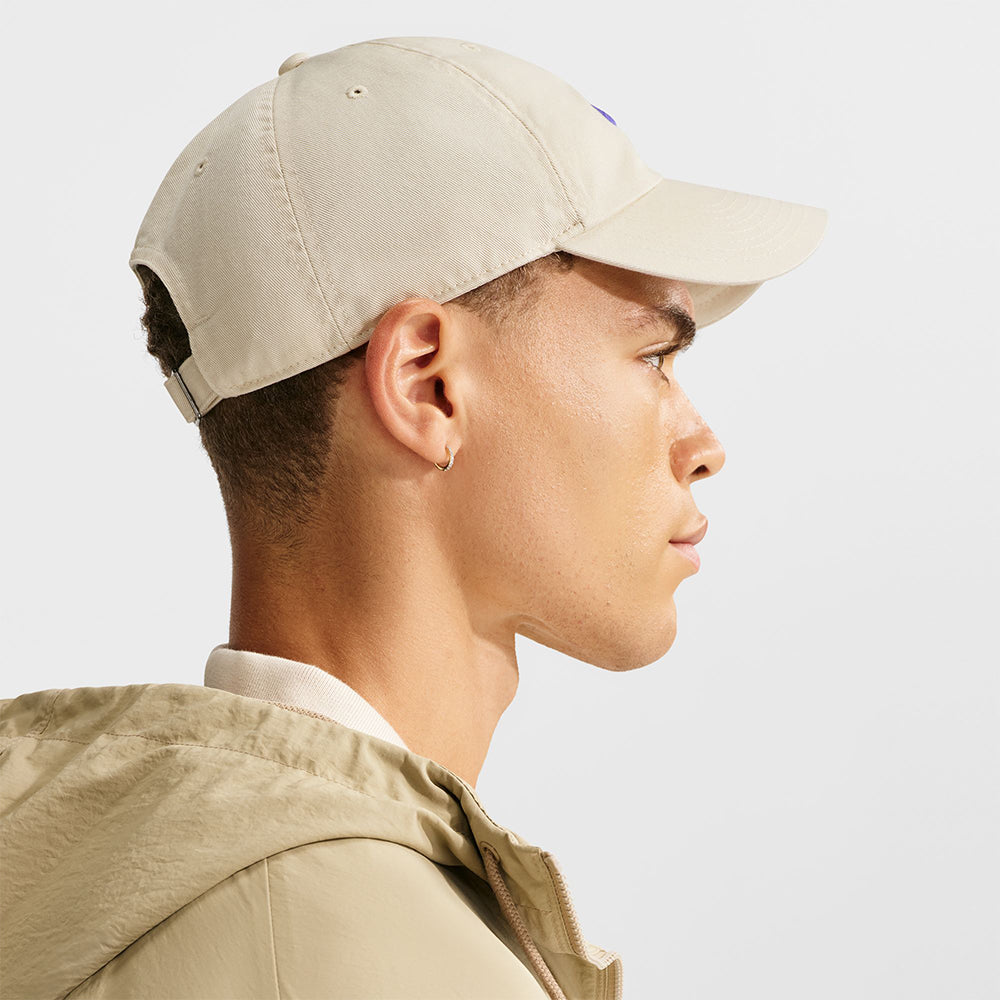 NIKE Club Unstructured Futura Wash Unisex Cap - Supersports Thailand