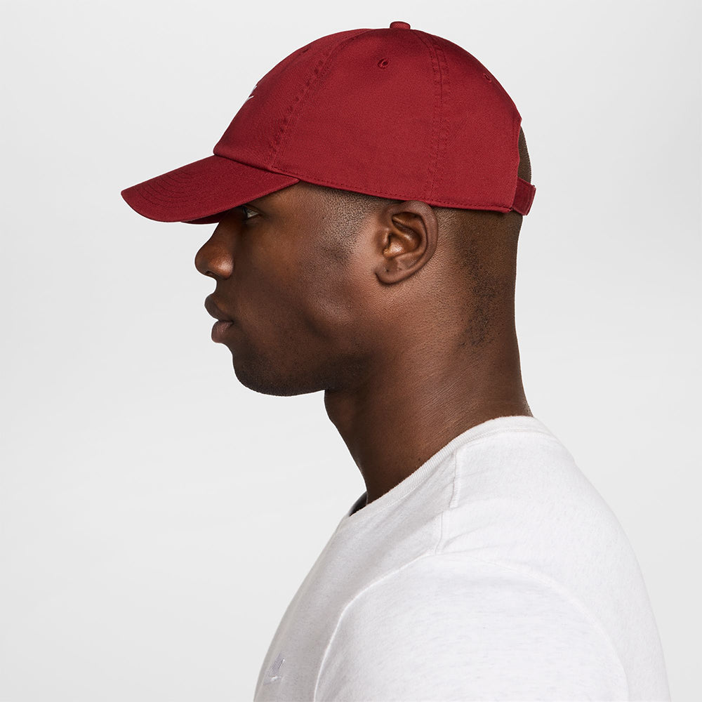 NIKE Club Unstructured Futura Wash Unisex Cap - Supersports Thailand