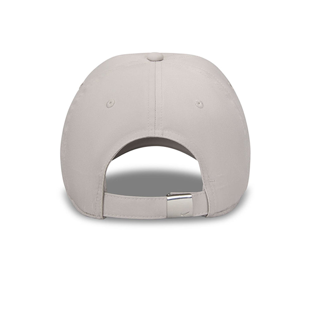 NIKE Dri-FIT Club Unstructured Metal Swoosh Unisex Cap - Supersports Thailand