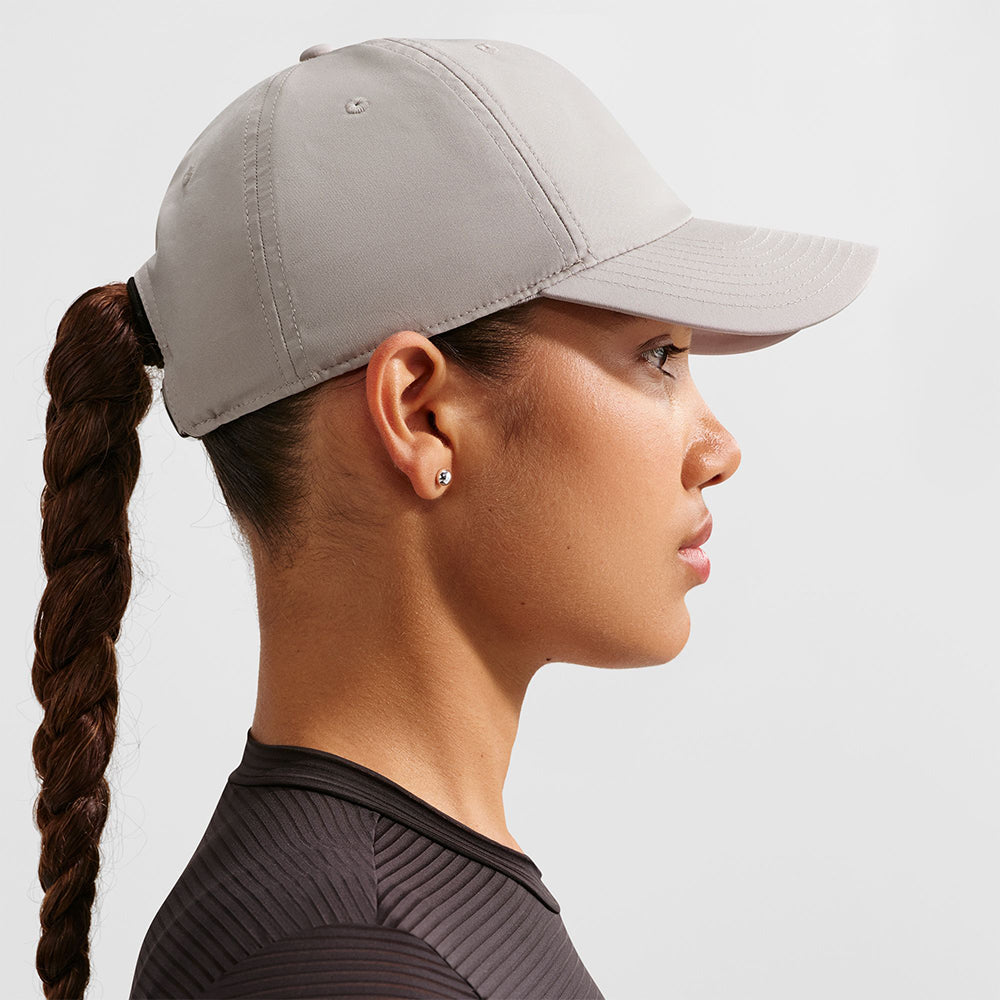 NIKE Dri-FIT Club Unstructured Metal Swoosh Unisex Cap - Supersports Thailand Supersports Thailand