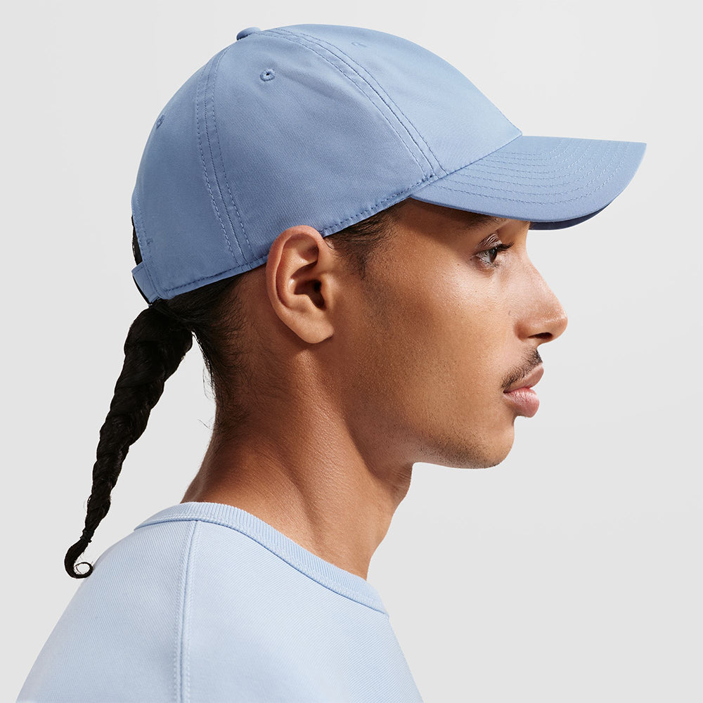 NIKE Dri-FIT Club Unstructured Metal Swoosh Unisex Cap - Supersports Thailand Supersports Thailand