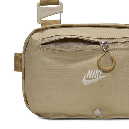 NIKE Hayward Patrol กระเป๋าสะพายข้างผู้ใหญ่