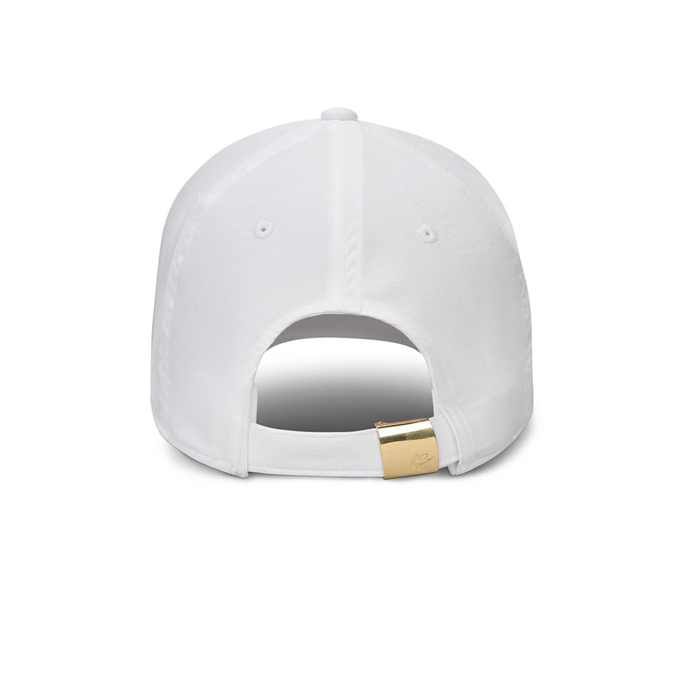 NIKE Dri-FIT Club Structured Metal Logo Unisex Cap - Supersports Thailand Supersports Thailand