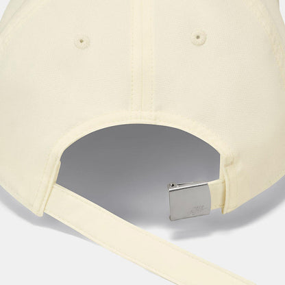 NIKE Dri-FIT Club Structured Metal Logo Unisex Cap - Supersports Thailand