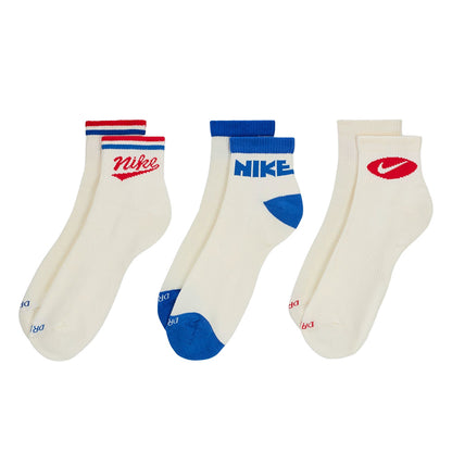 NIKE Everyday Plus Ankle Unisex Socks (3 Pairs)
