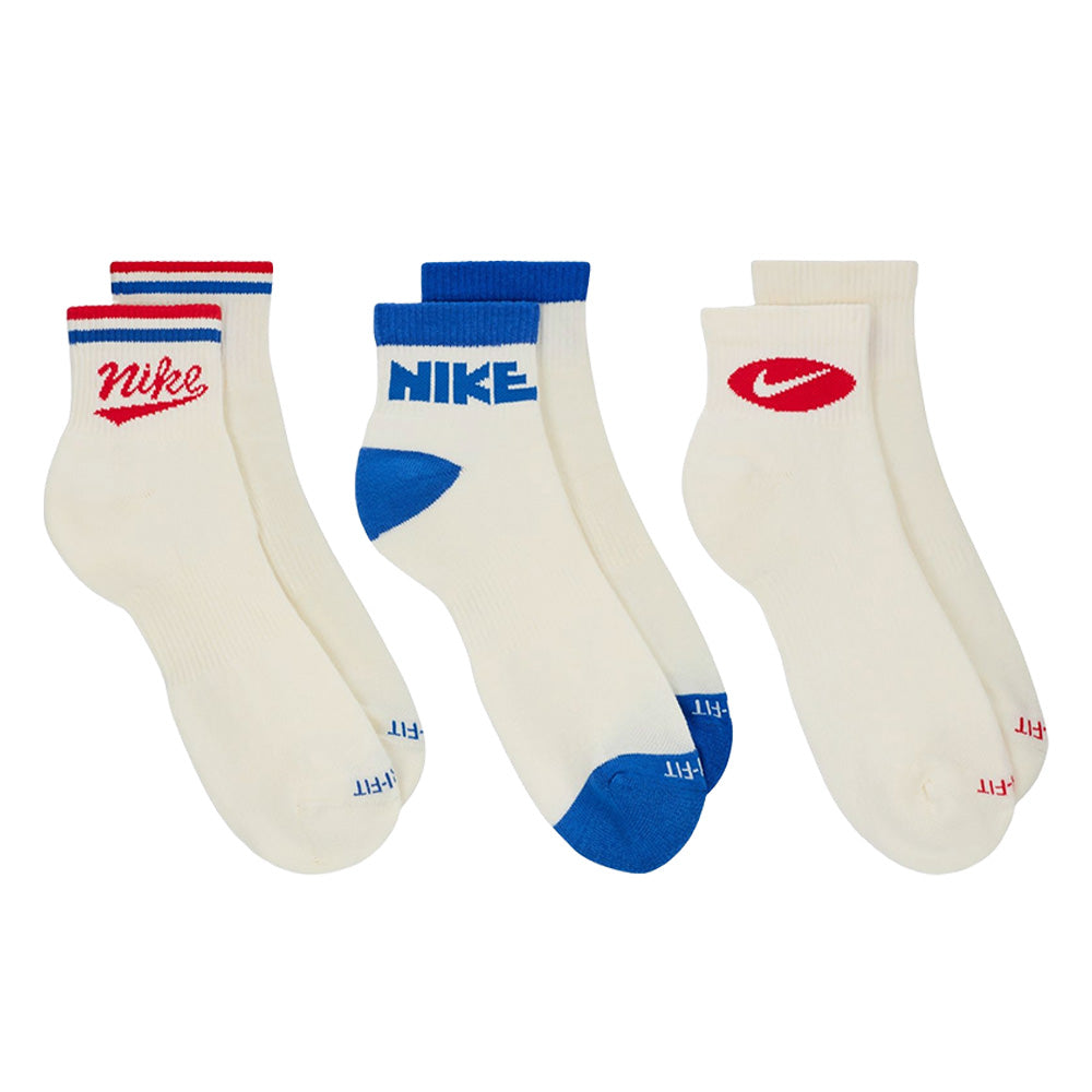 NIKE Everyday Plus Ankle Unisex Socks (3 Pairs)