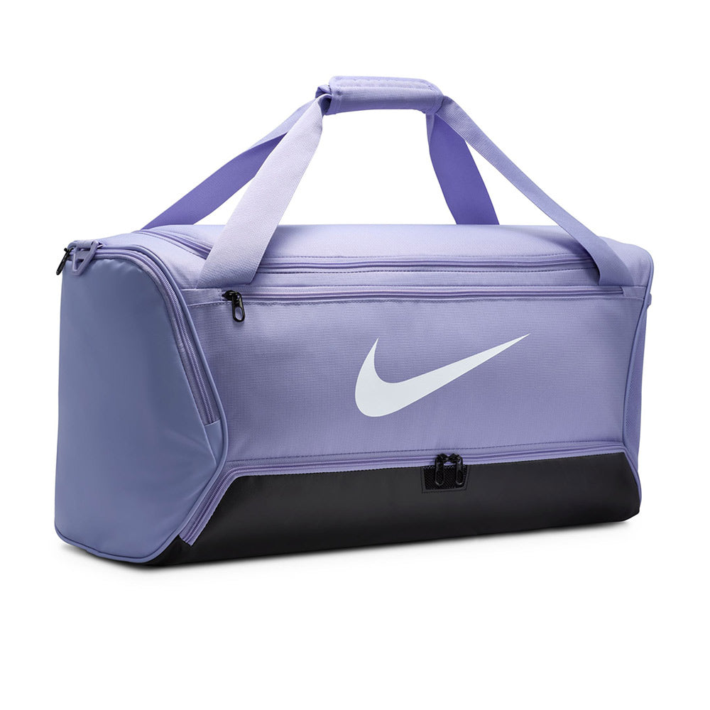 NIKE Brasilia 9.5 กระเป๋ายิมทรงหมอนผู้ใหญ่