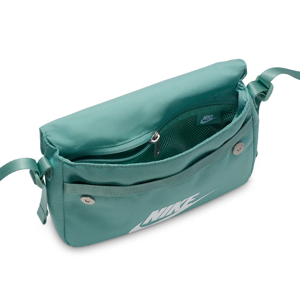 NIKE Sportswear Futura 365 กระเป๋าสะพายข้างผู้หญิง