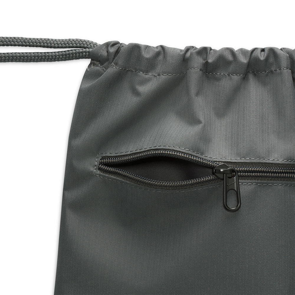 NIKE Brasilia 9.5 กระเป๋าอเนกประสงค์ผู้ใหญ่