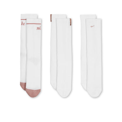 NIKE Everyday Plus Cushioned Crew ถุงเท้าผู้ใหญ่ (แพ็ค 3 คู่)