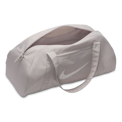 NIKE Gym Club กระเป๋ายิมทรงหมอนผู้หญิง