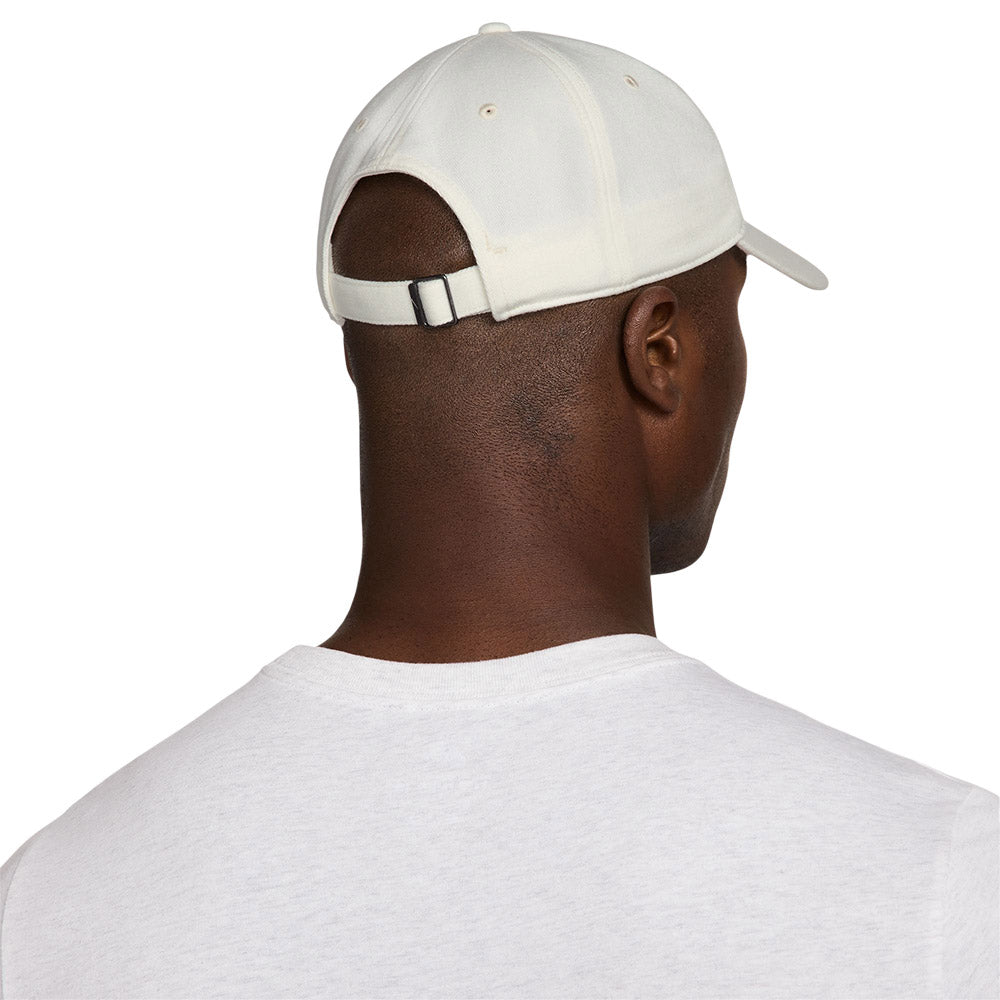 NIKE Club Unstructured Unisex Cap - Supersports Thailand