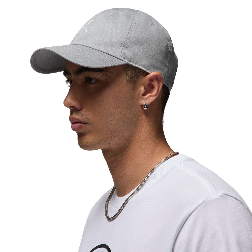 NIKE Jordan Club Unstructured Curved-Bill Unisex Cap - Supersports Thailand Supersports Thailand