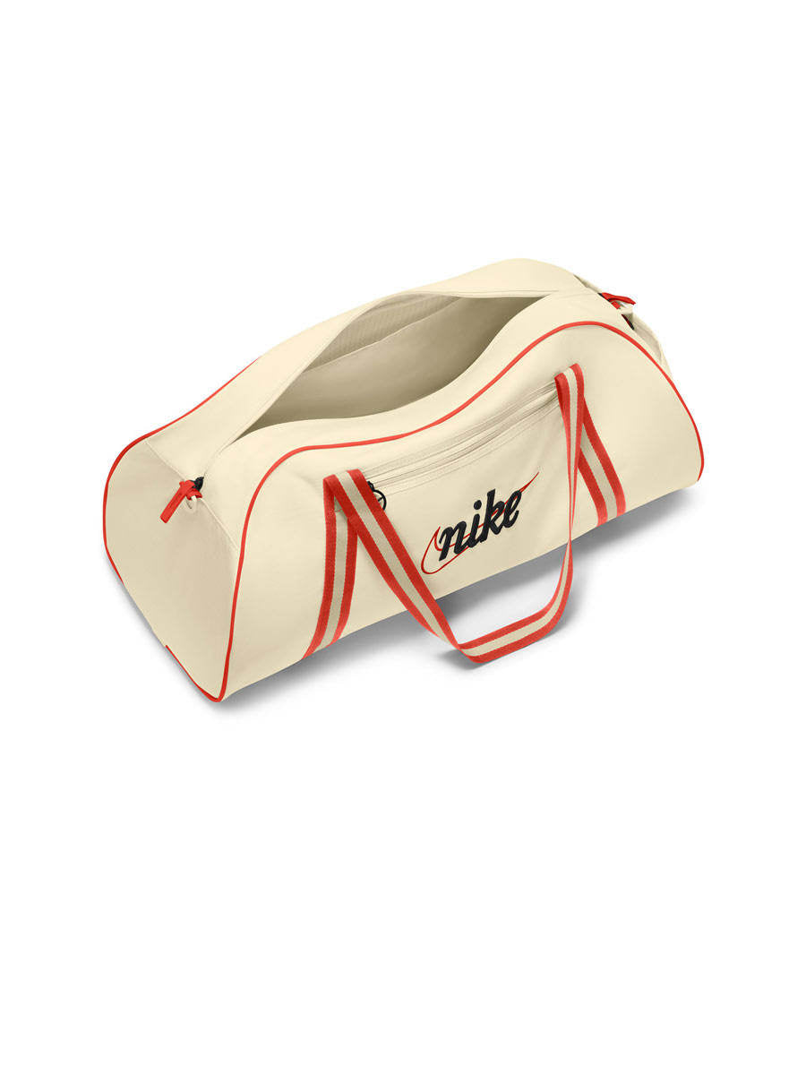 NIKE Gym Club Unisex Duffel Bag - Supersports Thailand