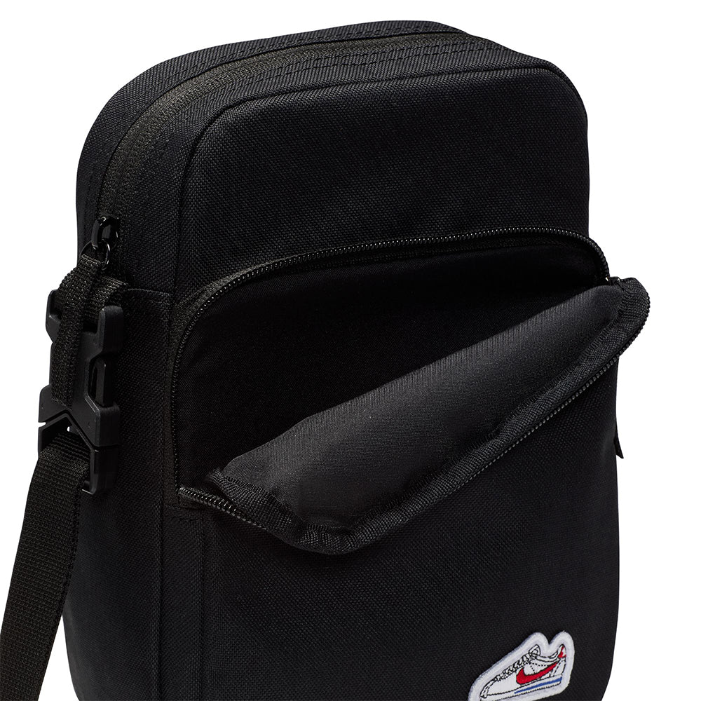 NIKE Cortez Heritage กระเป๋าสะพายข้างผู้ใหญ่