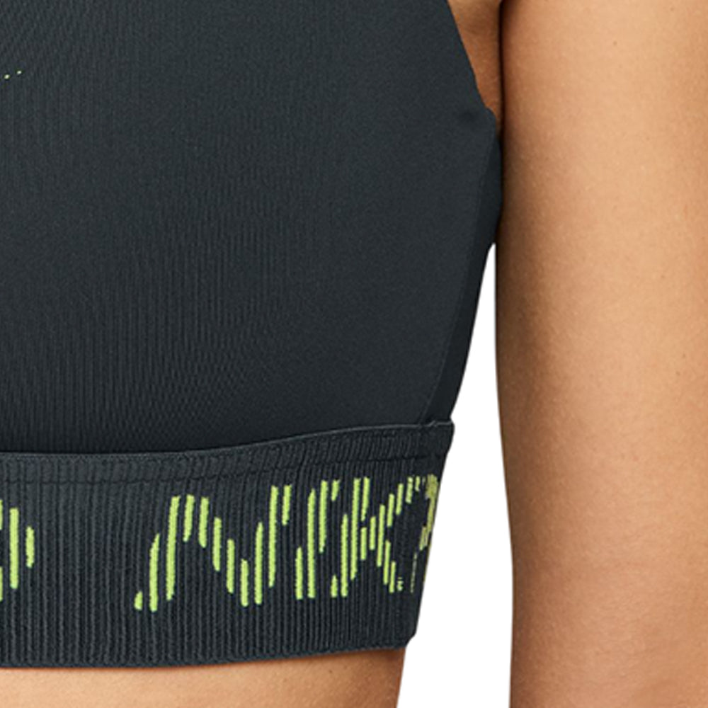 NIKE Pro Light Support Women's Sports Bra - Supersports Thailand Supersports Thailand