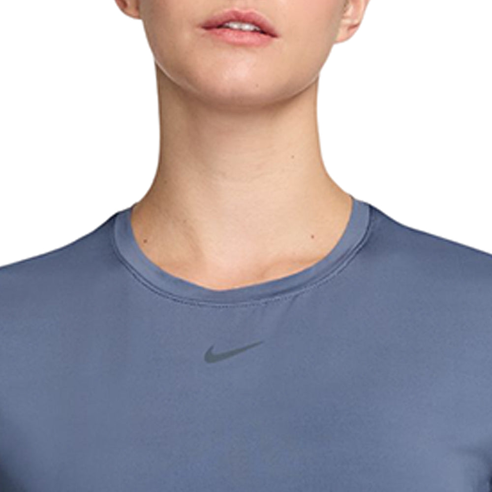 NIKE One Classic Women's Training T-Shirt - Supersports Thailand Supersports Thailand