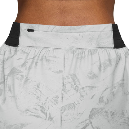 NIKE Swift Women's Running Shorts - Supersports Thailand