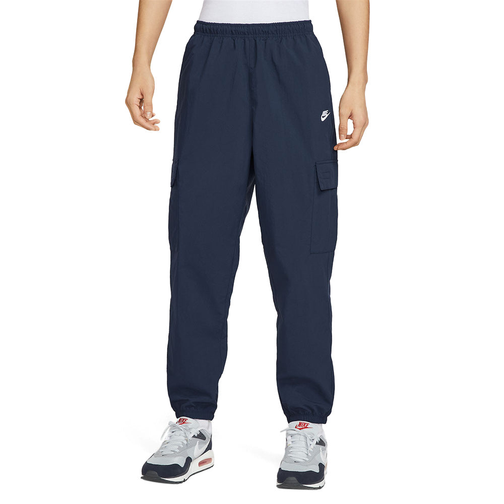 NIKE Club Cargo Men's Lifestyle Pants - Supersports Thailand