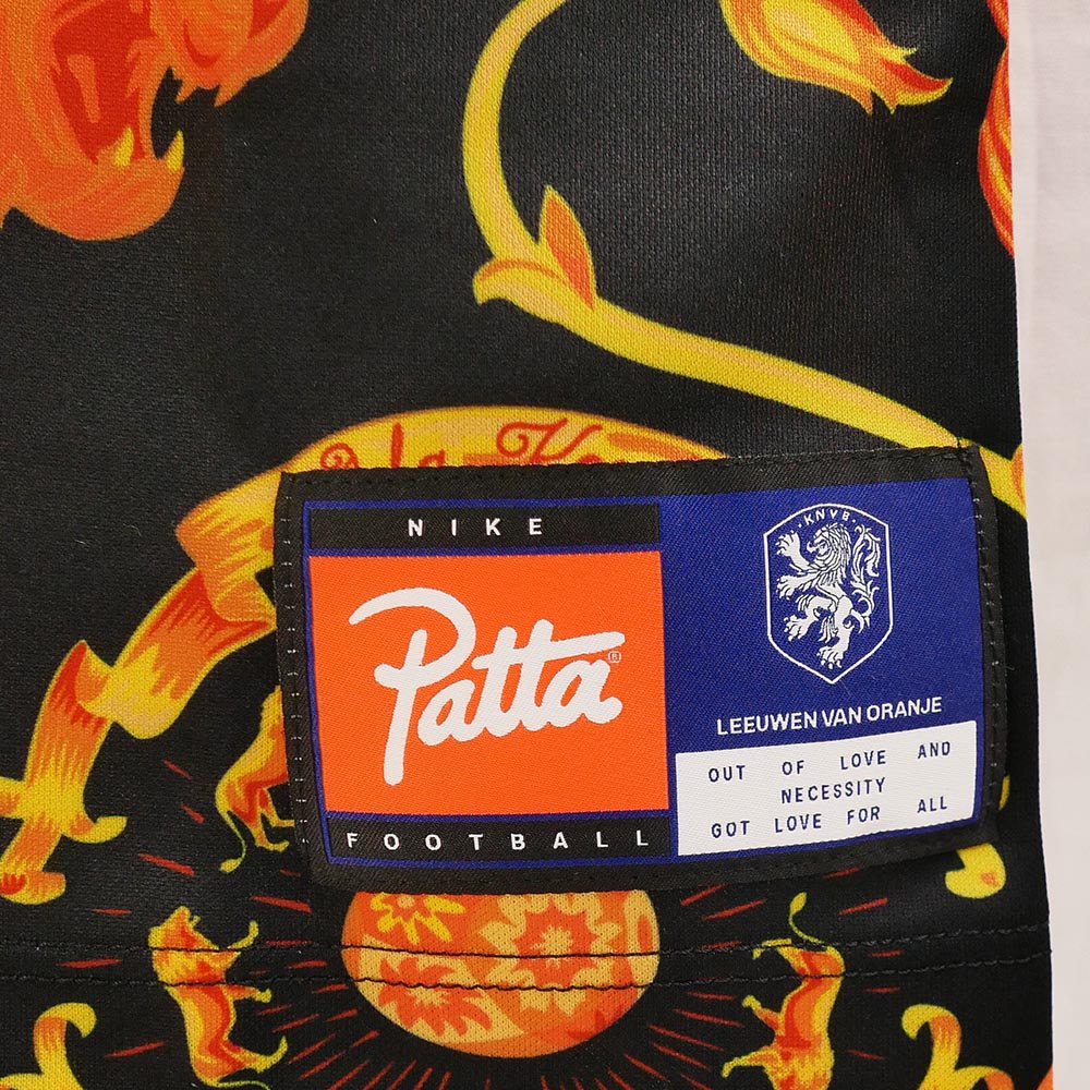 NIKE Netherlands x Patta เสื้อฟุตบอลผู้ชาย Supersports Thailand