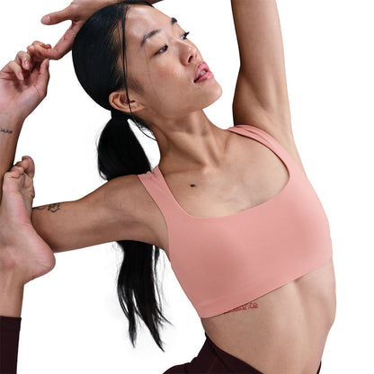 NIKE Zenvy Light-Support Lightly Lined สปอร์ตบราผู้หญิง