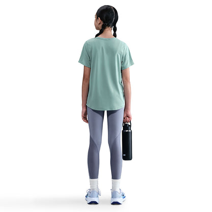 NIKE One Fitted เสื้อยืดเด็กผู้หญิง