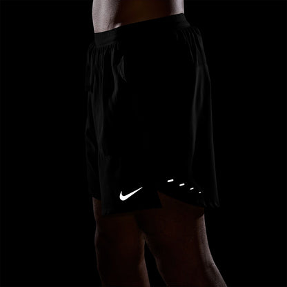 NIKE Stride Men's Running Shorts - Supersports Thailand