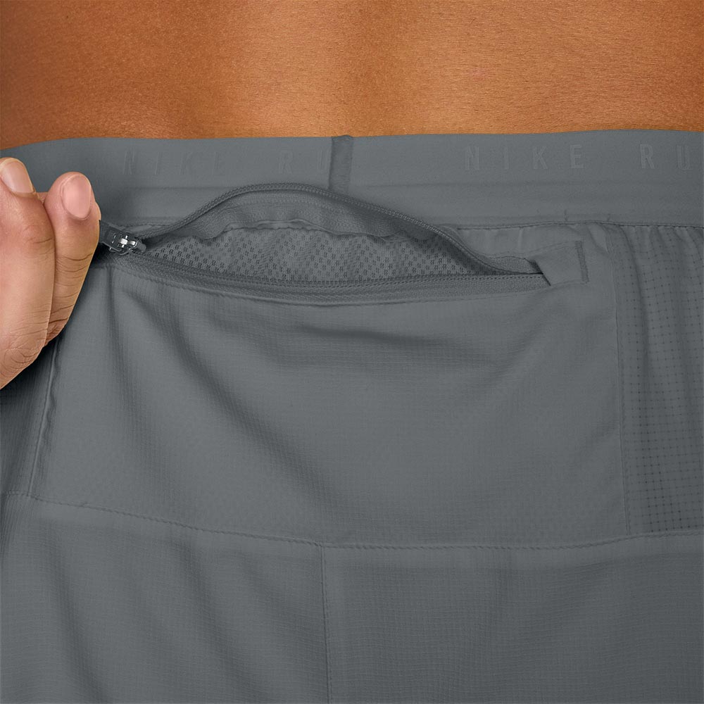 NIKE Stride Men's Running Shorts - Supersports Thailand