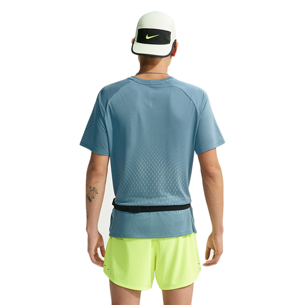 NIKE Stride Aero-FIT Men's Running T-Shirt - Supersports Thailand Supersports Thailand