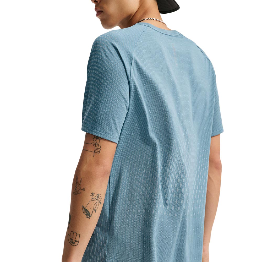 NIKE Stride Aero-FIT Men's Running T-Shirt - Supersports Thailand Supersports Thailand