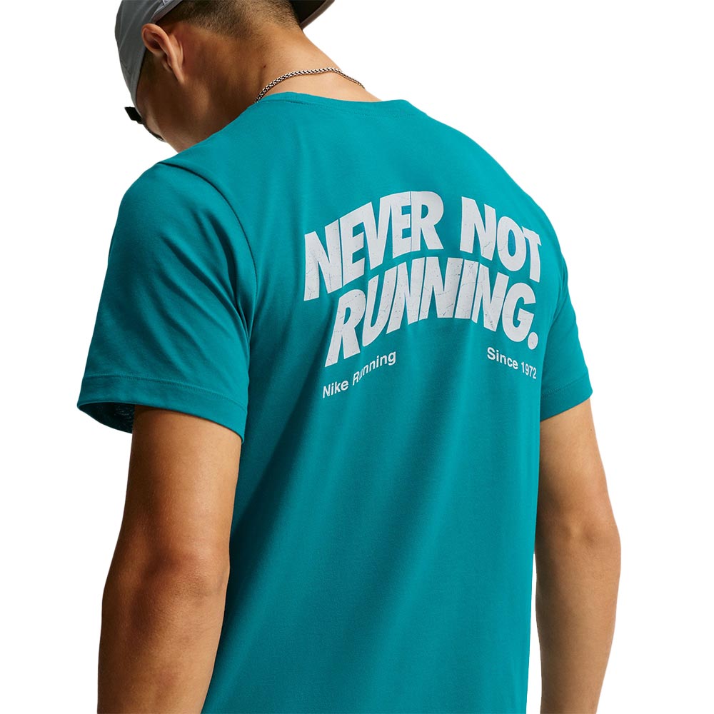 NIKE Dri-FIT Men's Running T-Shirt - Supersports Thailand
